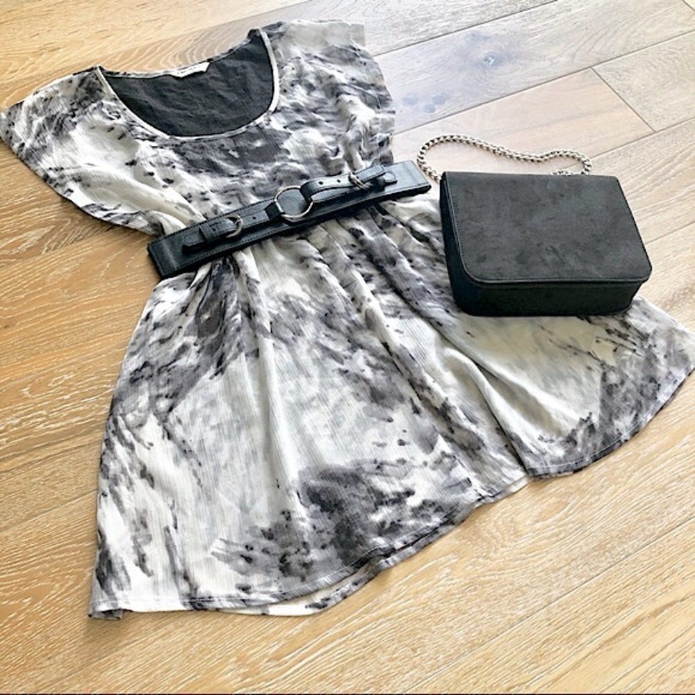3/$30 MISS SELFRIDGE sheer grey babydoll dress / blouse Size 8